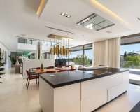 Resale - Villa - Benahavís - La Quinta