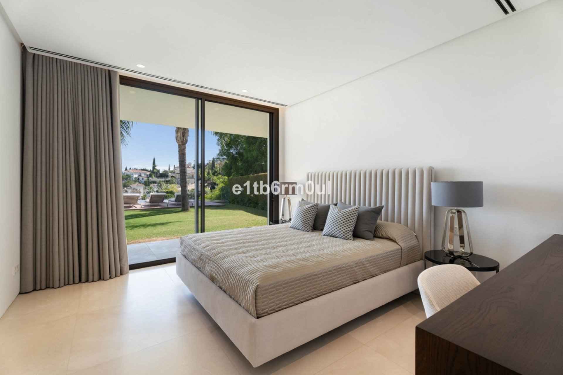 Resale - Villa - Benahavís - La Quinta