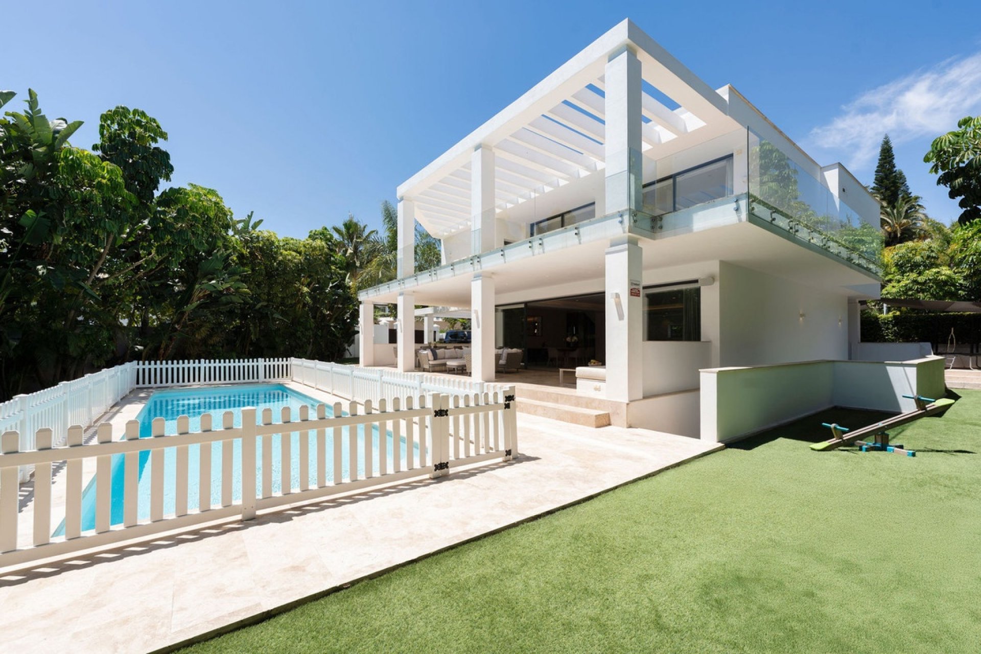 Resale - Villa - Benahavís - La Quinta