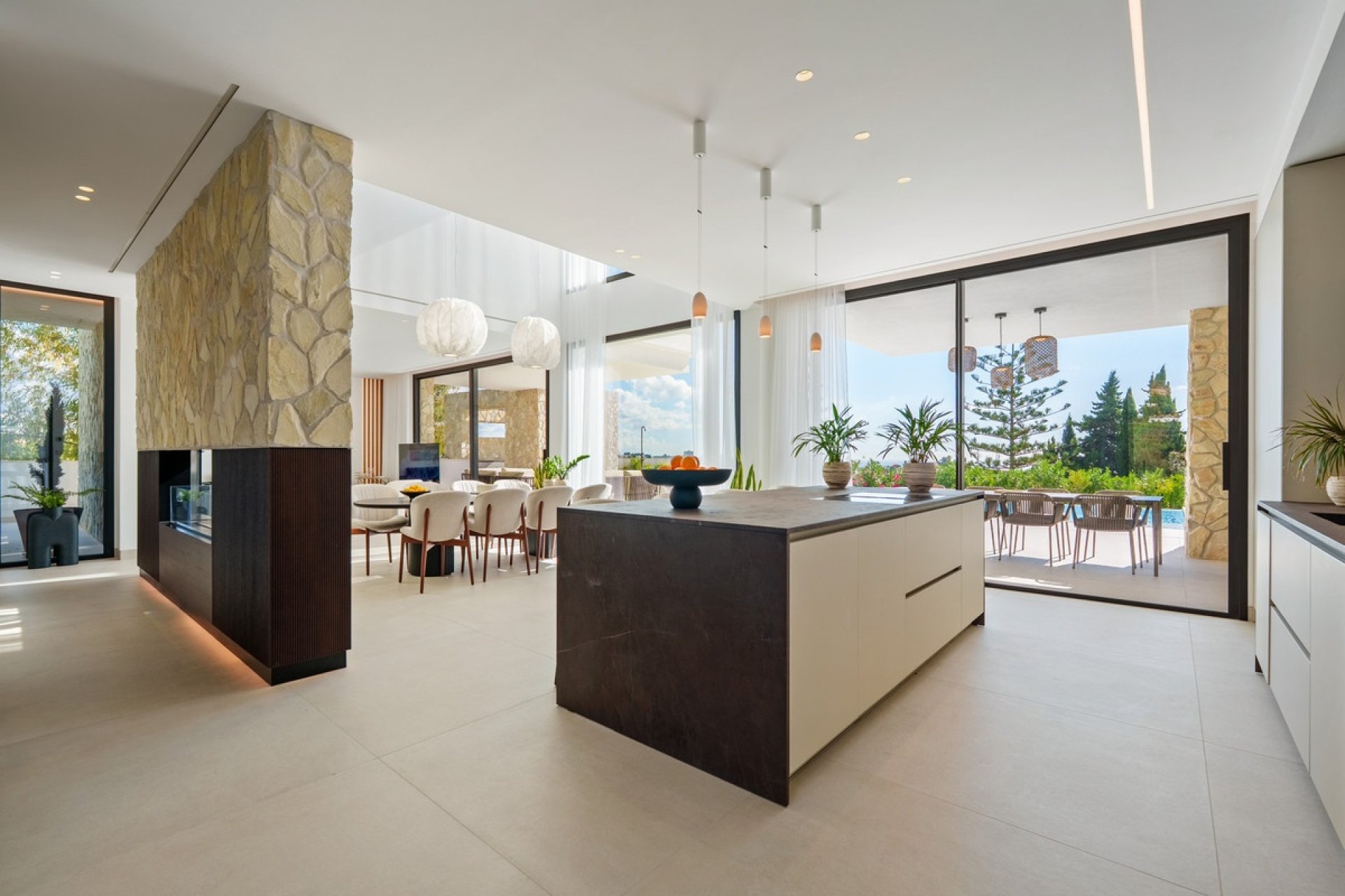 Resale - Villa - Benahavís - La Quinta