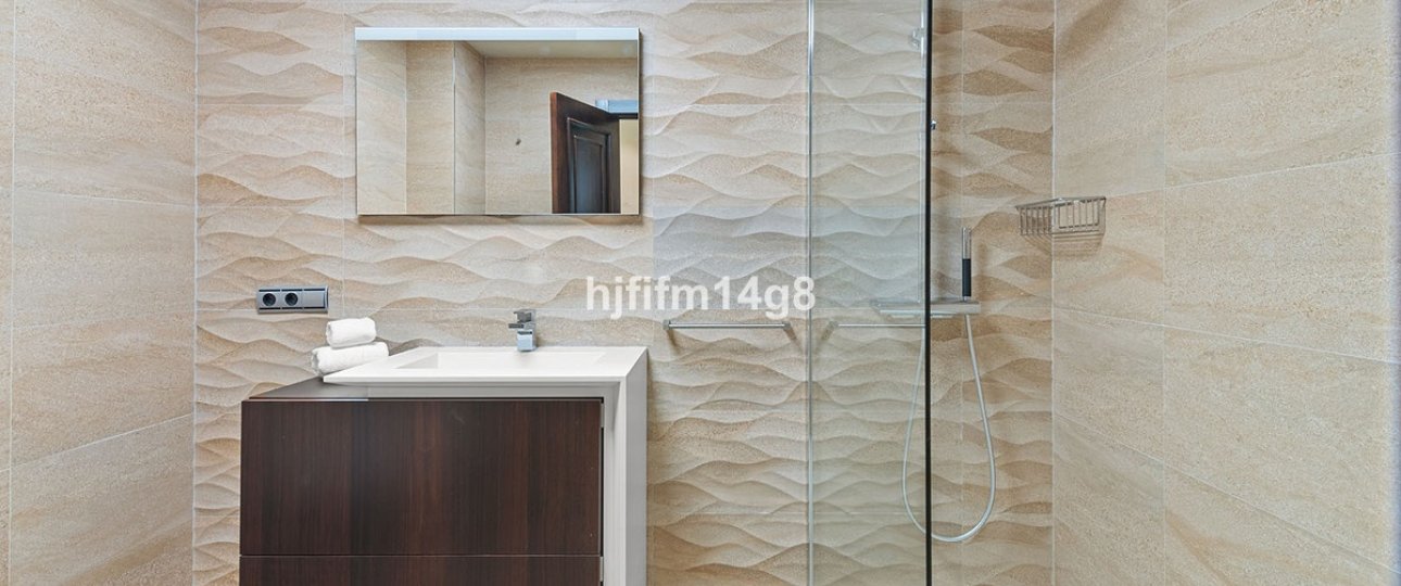 Resale - Villa - Benahavís - La Quinta