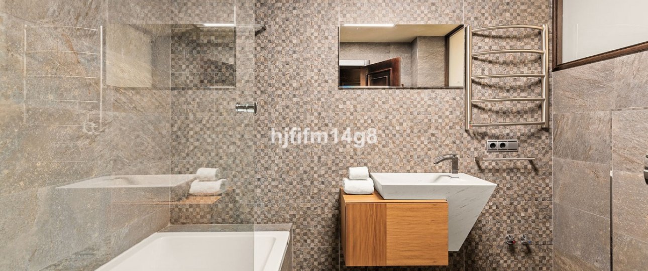 Resale - Villa - Benahavís - La Quinta