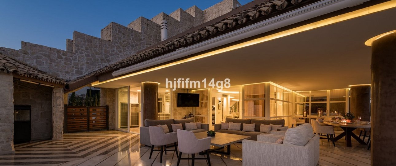 Resale - Villa - Benahavís - La Quinta