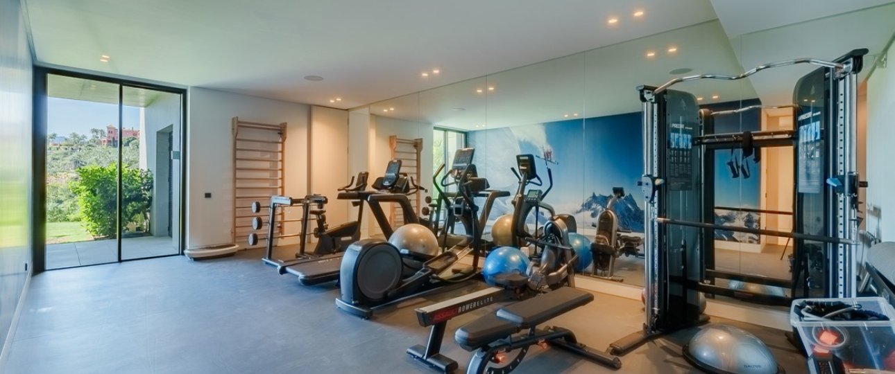 Resale - Villa - Benahavís - La Quinta