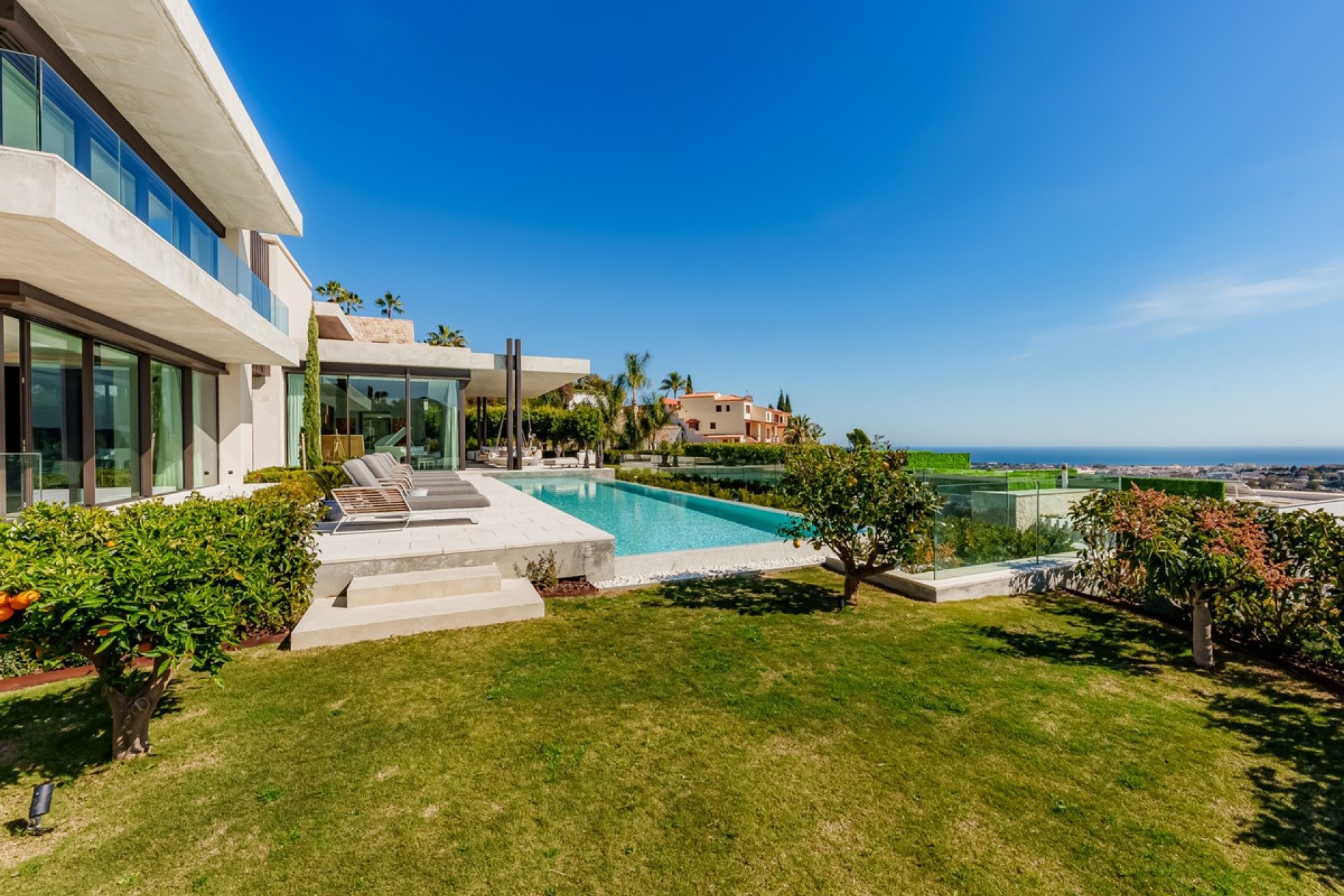 Resale - Villa - Benahavís - La Quinta
