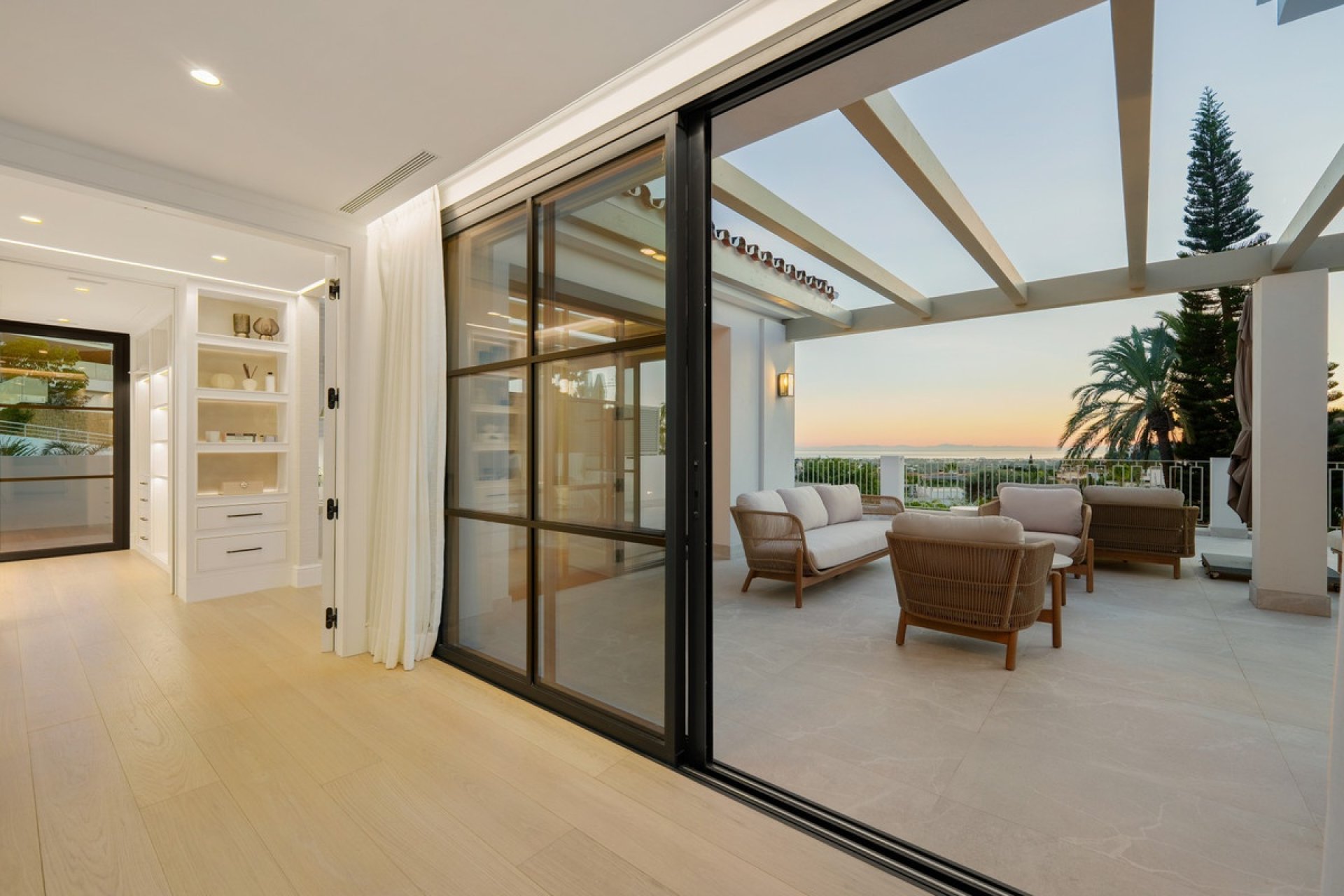 Resale - Villa - Benahavís - La Quinta