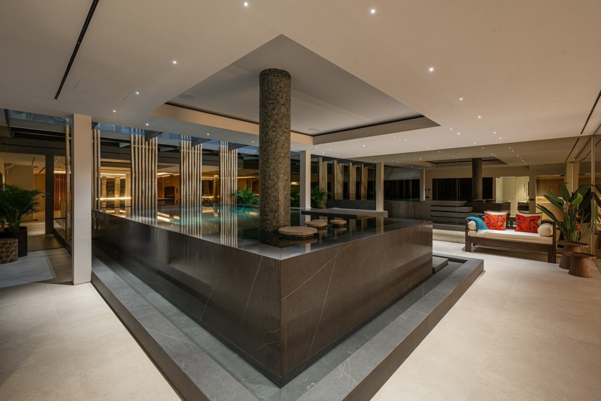 Resale - Villa - Benahavís - La Quinta