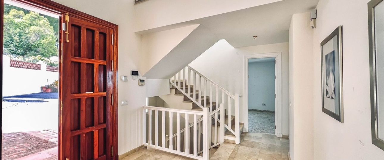 Resale - Villa - Benahavís - La Quinta