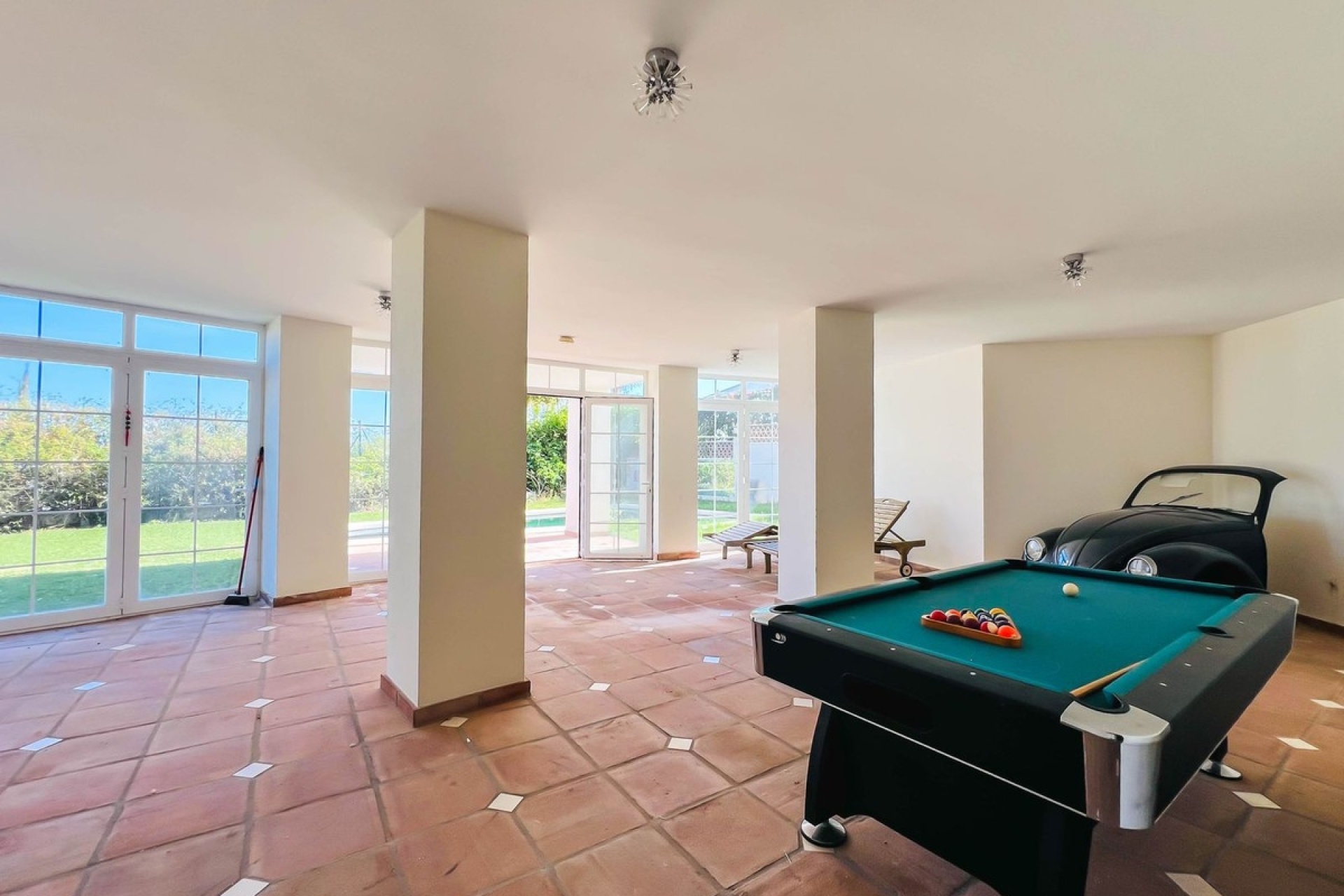 Resale - Villa - Benahavís - La Quinta