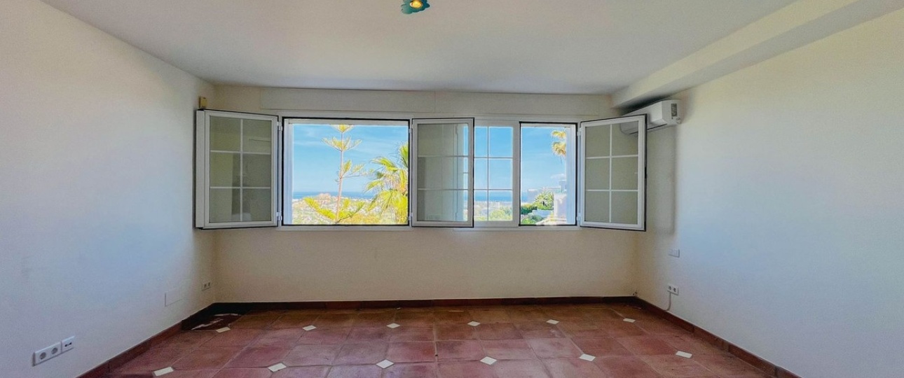 Resale - Villa - Benahavís - La Quinta