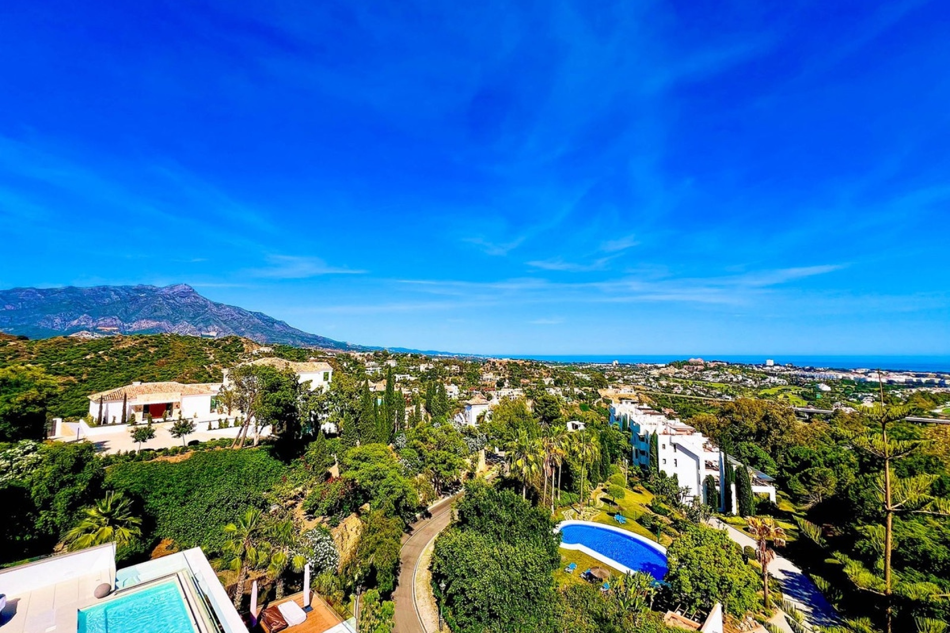 Resale - Villa - Benahavís - La Quinta