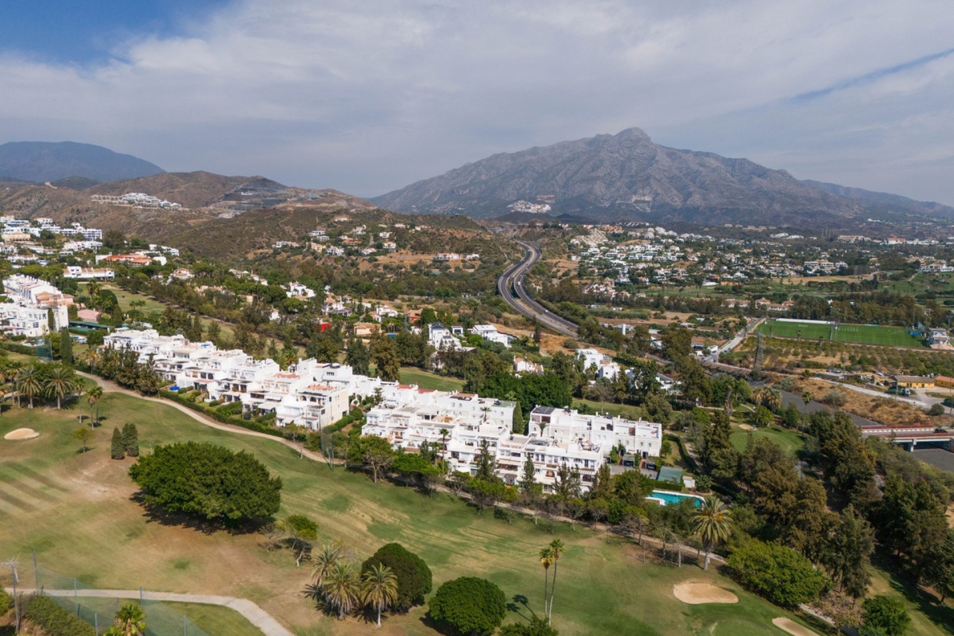 Resale - Villa - Benahavís - La Quinta