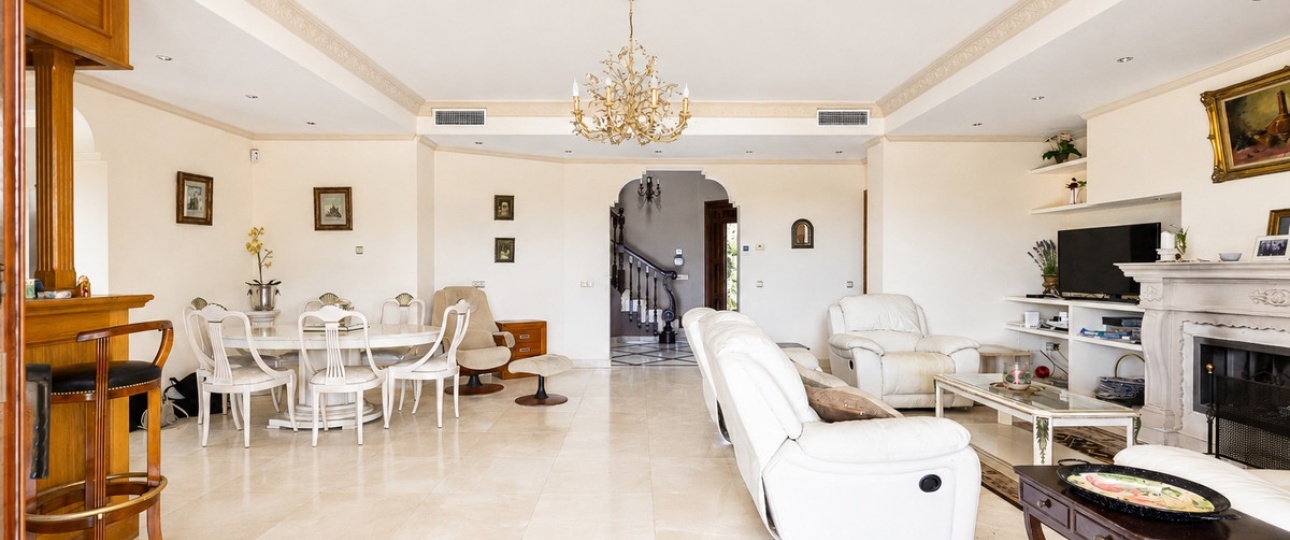 Resale - Villa - Benahavís - La Quinta