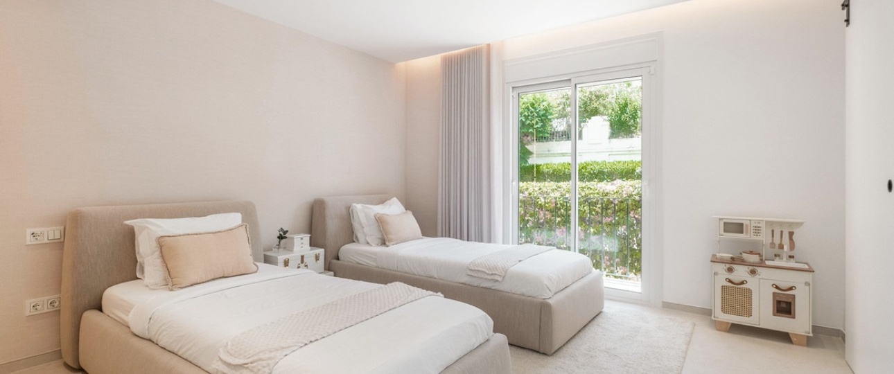 Resale - Villa - Benahavís - La Quinta