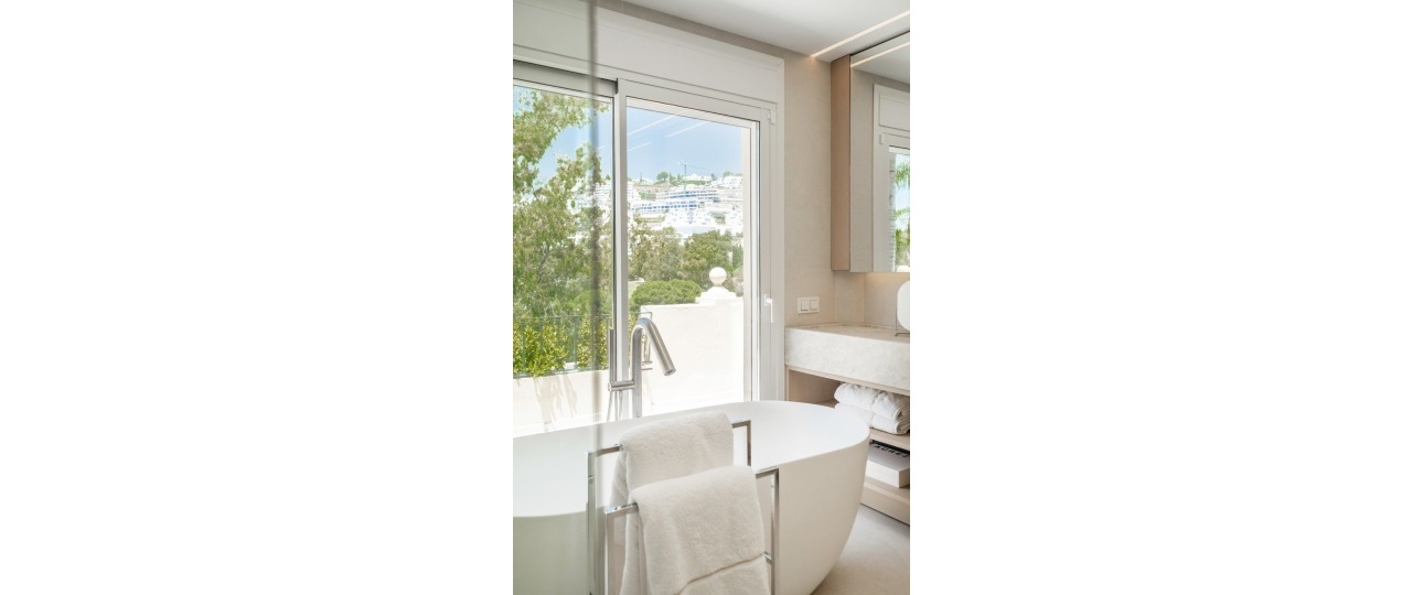 Resale - Villa - Benahavís - La Quinta