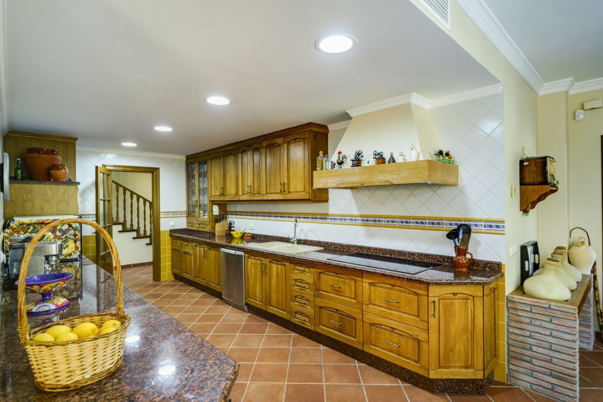 Resale - Villa - Benahavís - La Quinta