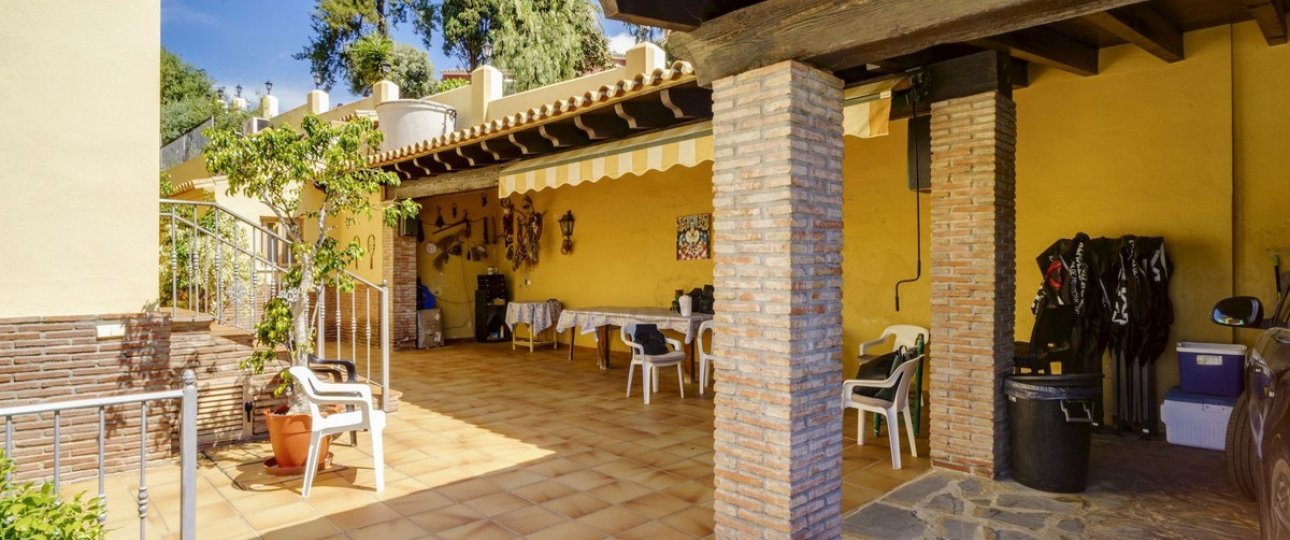 Resale - Villa - Benahavís - La Quinta
