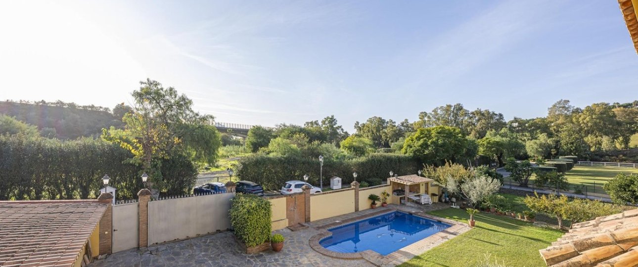 Resale - Villa - Benahavís - La Quinta