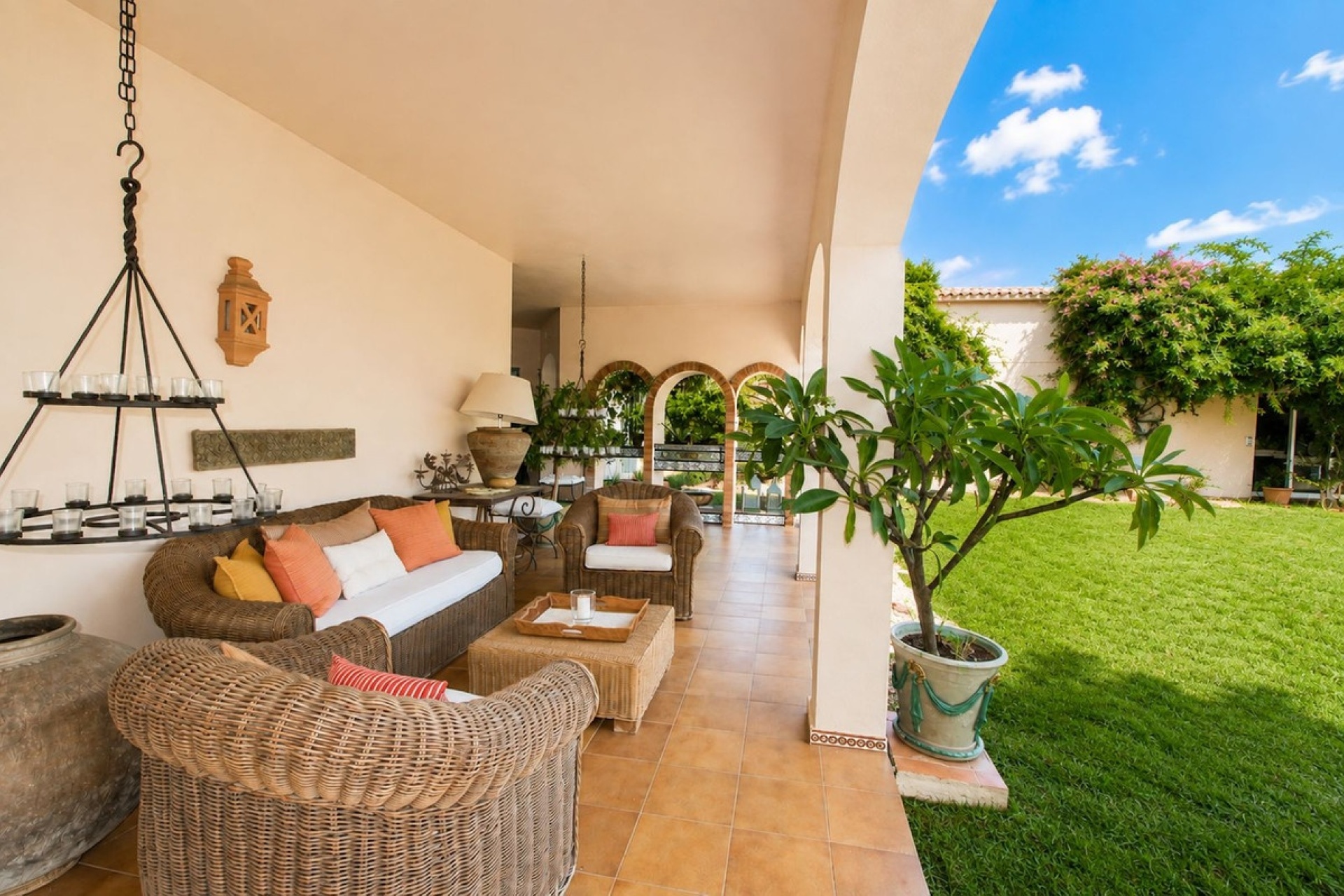 Resale - Villa - Benahavís - La Quinta