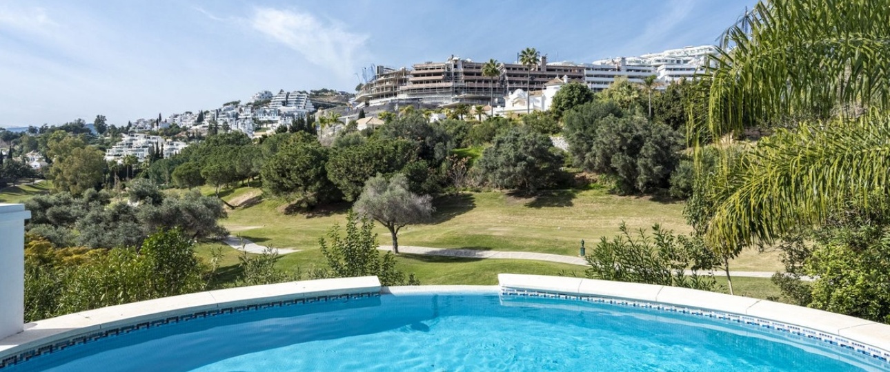 Resale - Villa - Benahavís - La Quinta