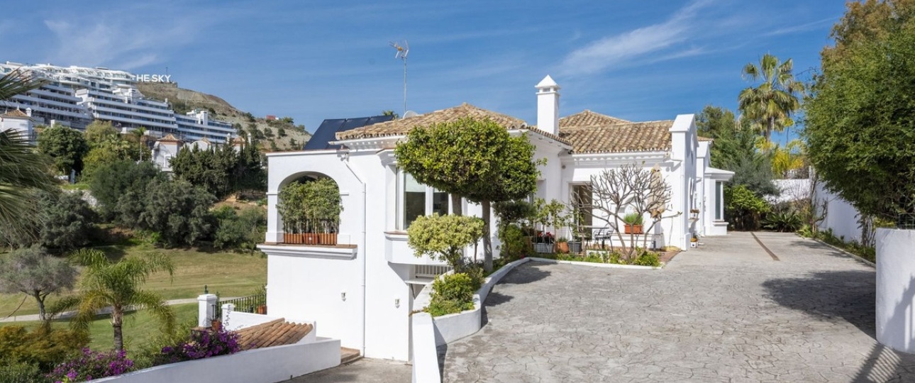 Resale - Villa - Benahavís - La Quinta