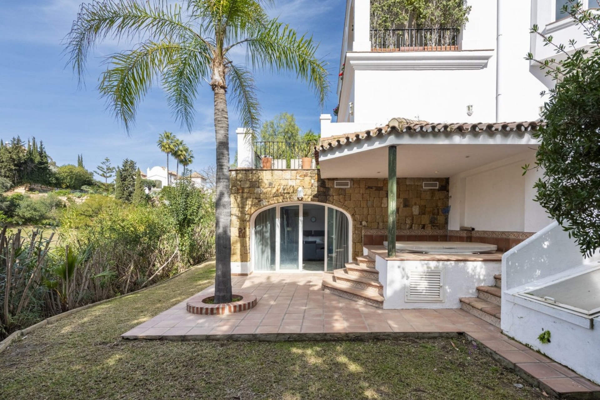 Resale - Villa - Benahavís - La Quinta