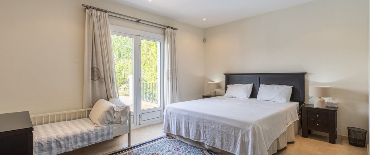 Resale - Villa - Benahavís - La Quinta