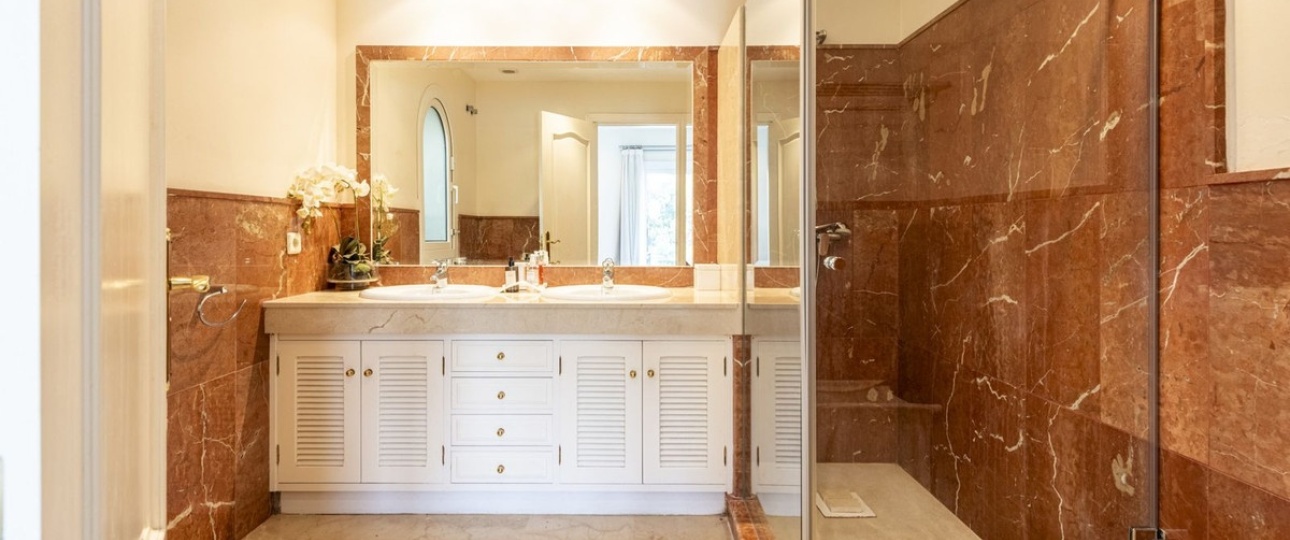 Resale - Villa - Benahavís - La Quinta