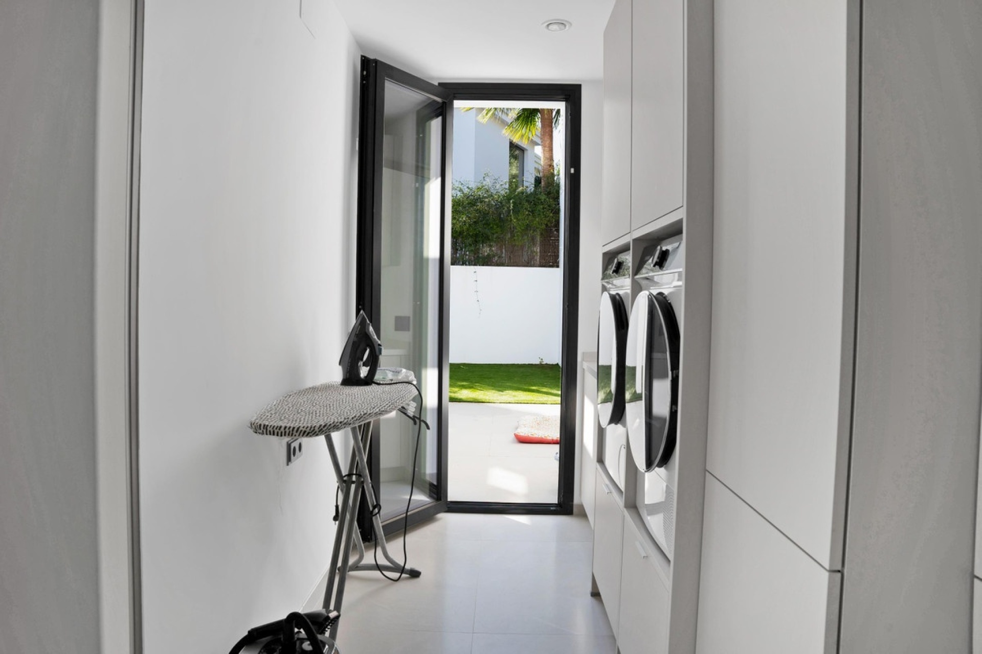 Resale - Villa - Benahavís - La Quinta