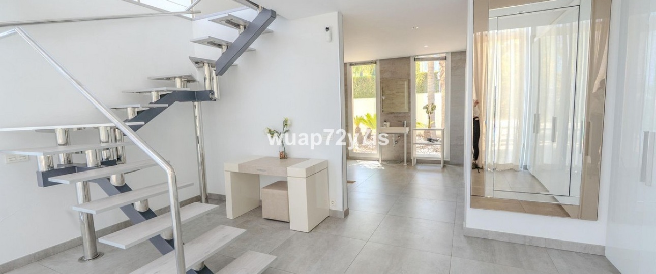 Resale - Villa - Benahavís - La Quinta