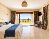 Resale - Villa - Benahavís - La Quinta