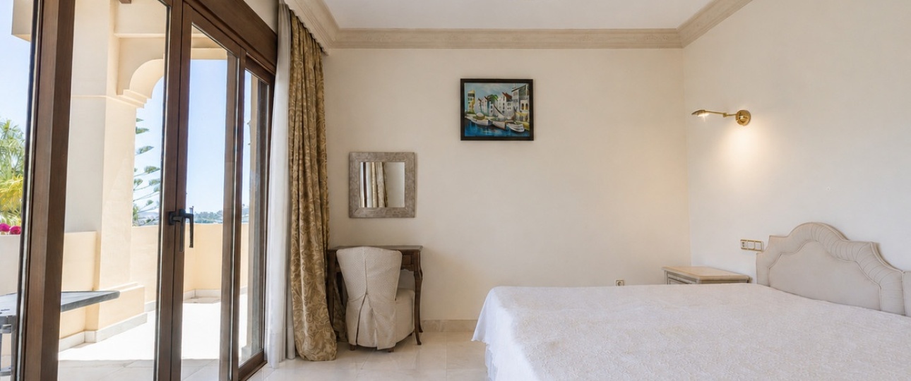 Resale - Villa - Benahavís - La Quinta