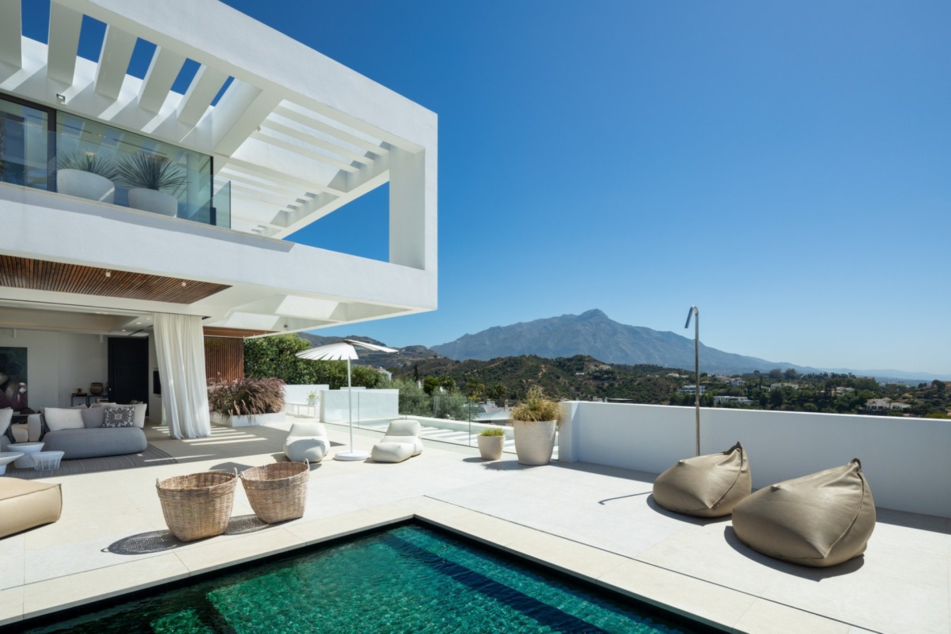 Resale - Villa - Benahavís - La Quinta