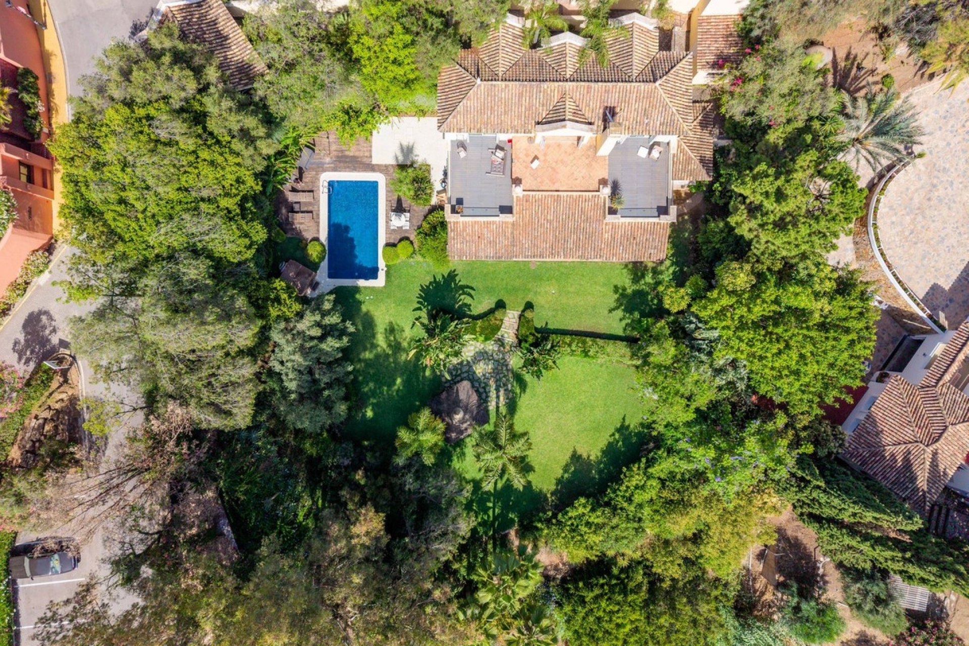 Resale - Villa - Benahavís - La Quinta