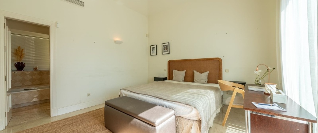 Resale - Villa - Benahavís - La Quinta