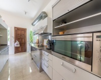 Resale - Villa - Benahavís - La Quinta
