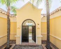 Resale - Villa - Benahavís - La Quinta