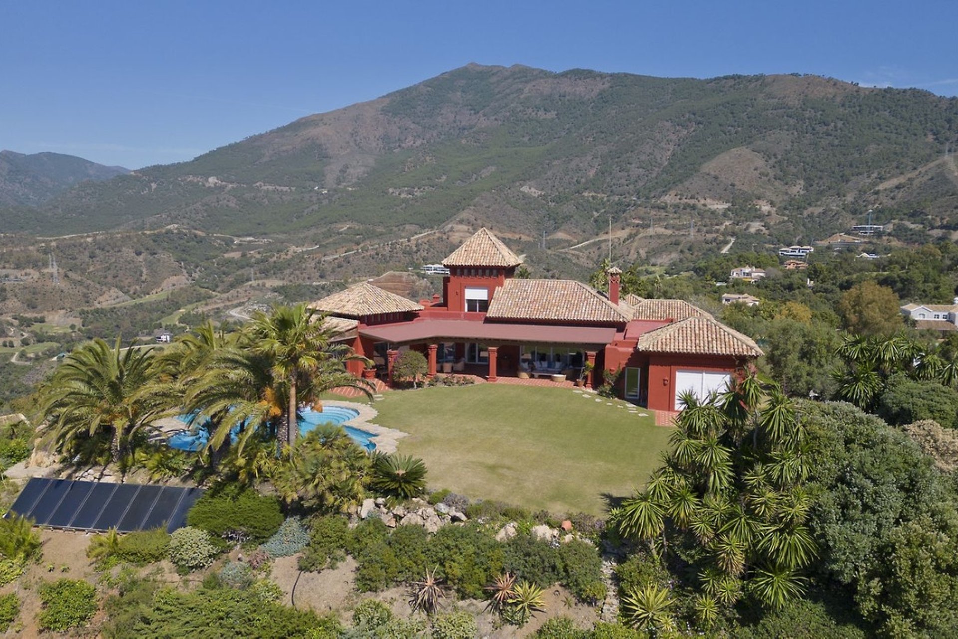 Resale - Villa - Benahavís - La Zagaleta