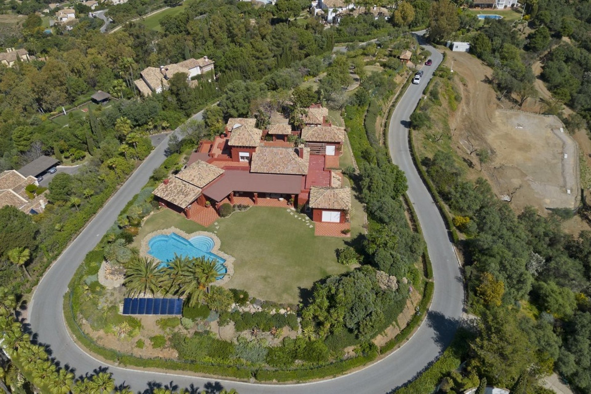 Resale - Villa - Benahavís - La Zagaleta