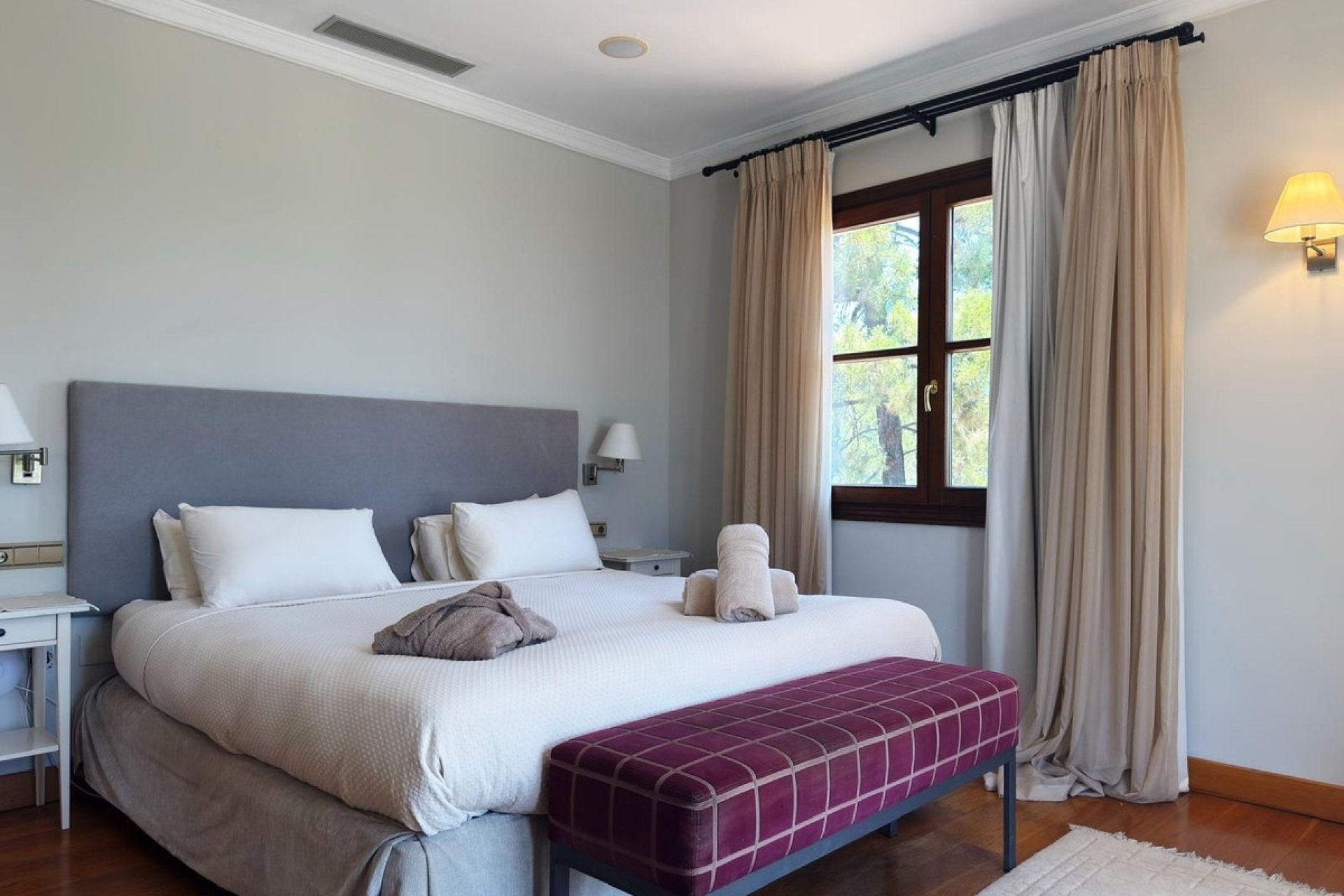 Resale - Villa - Benahavís - La Zagaleta