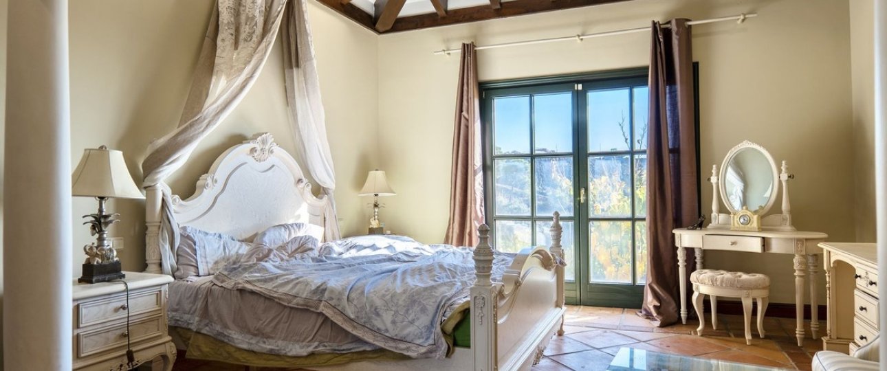Resale - Villa - Benahavís - La Zagaleta