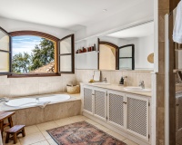 Resale - Villa - Benahavís - La Zagaleta