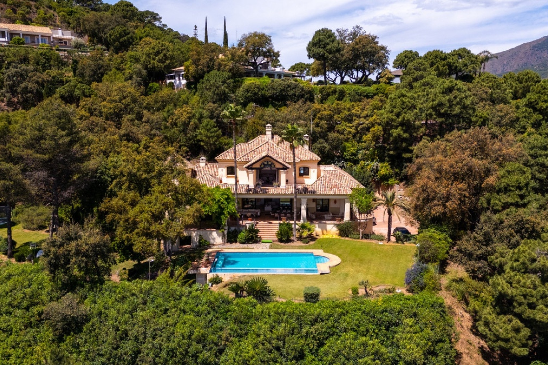 Resale - Villa - Benahavís - La Zagaleta