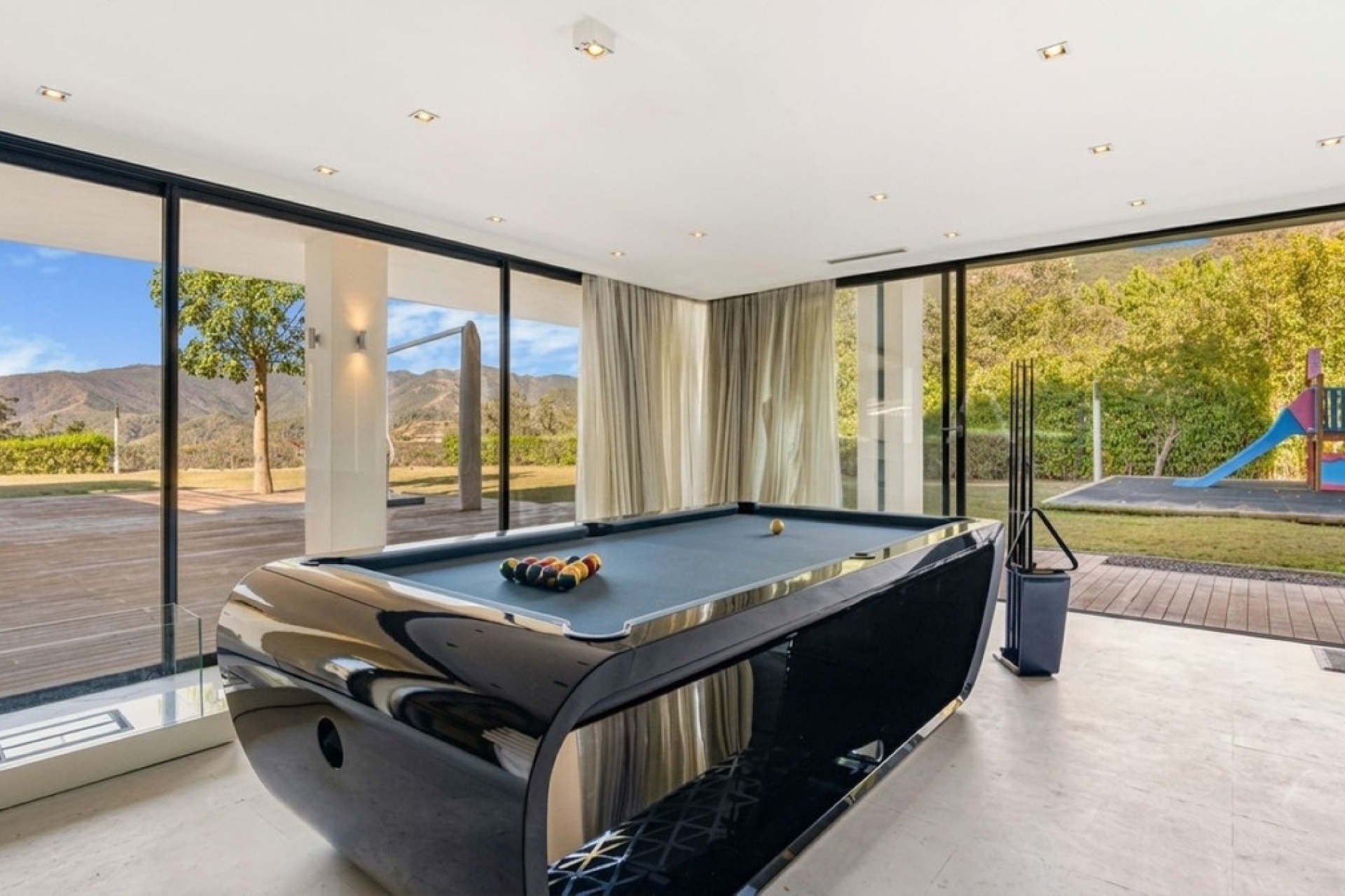 Resale - Villa - Benahavís - La Zagaleta