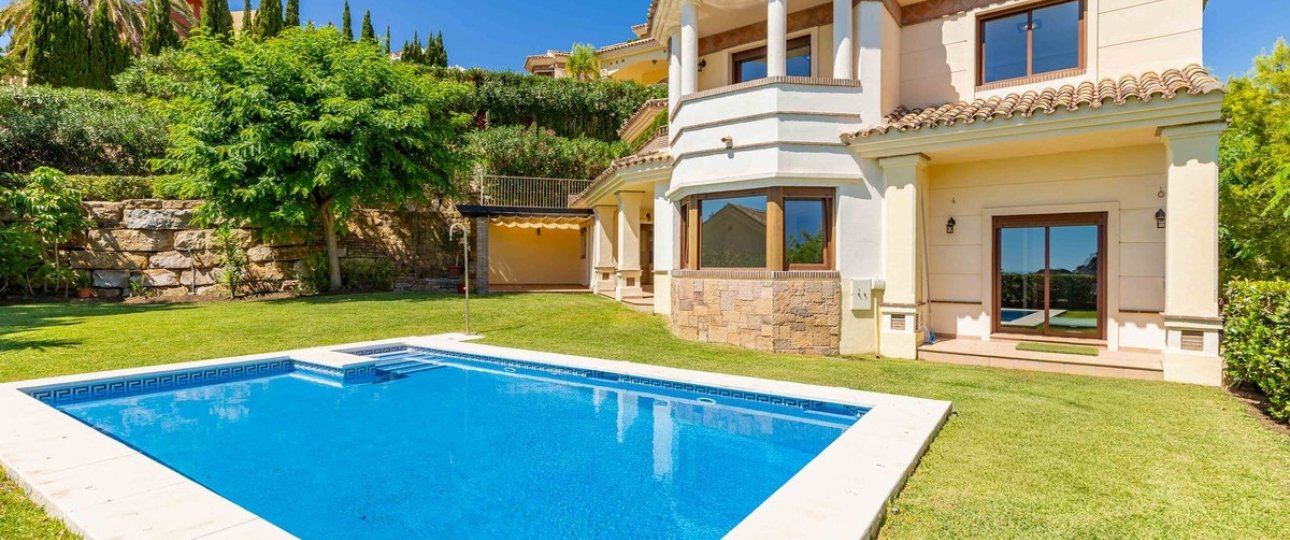 Resale - Villa - Benahavís - Los Arqueros