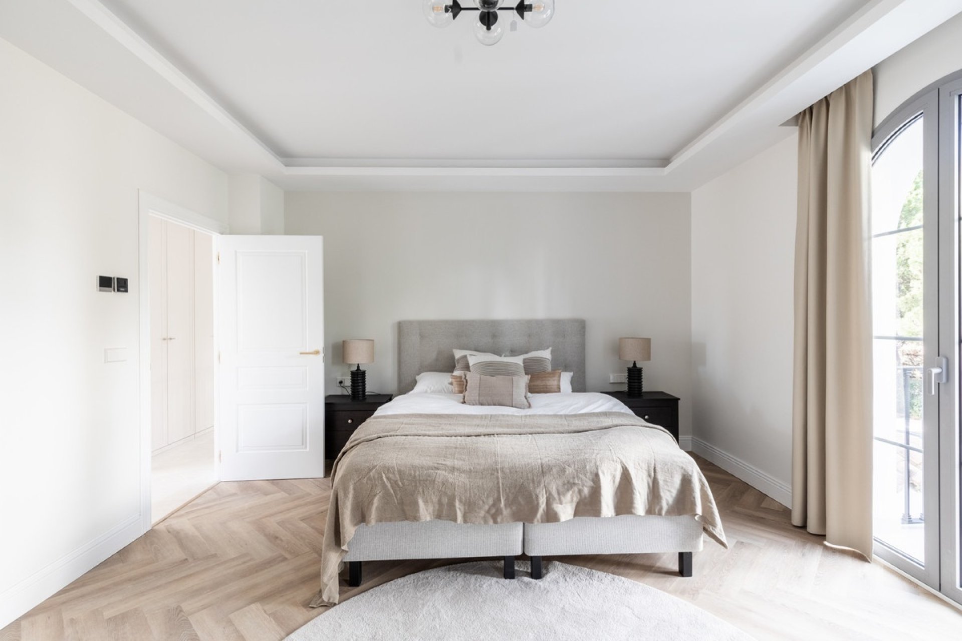 Resale - Villa - Benahavís - Los Arqueros