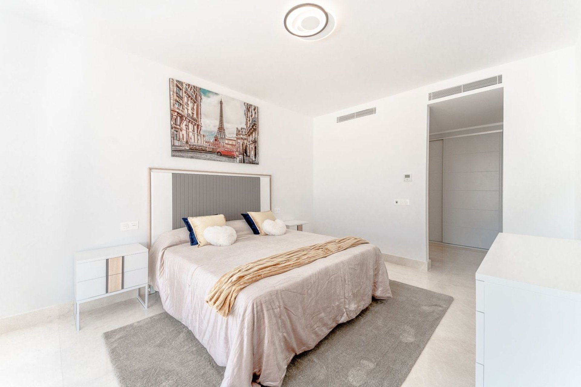 Resale - Villa - Benahavís - Los Arqueros