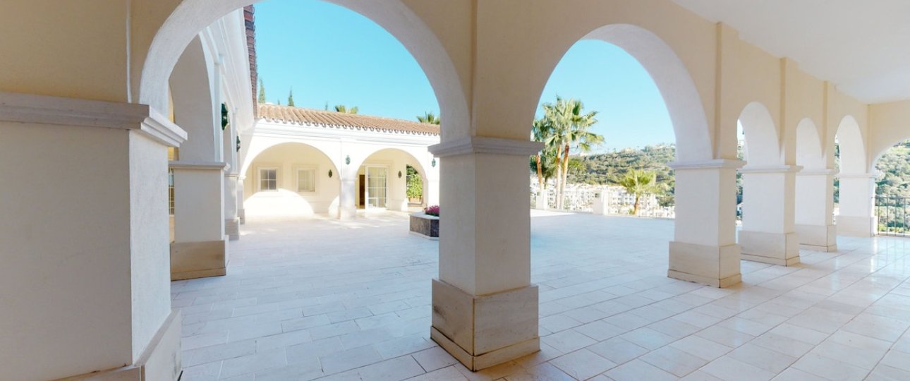 Resale - Villa - Benahavís - Los Arqueros