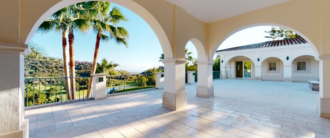 Resale - Villa - Benahavís - Los Arqueros