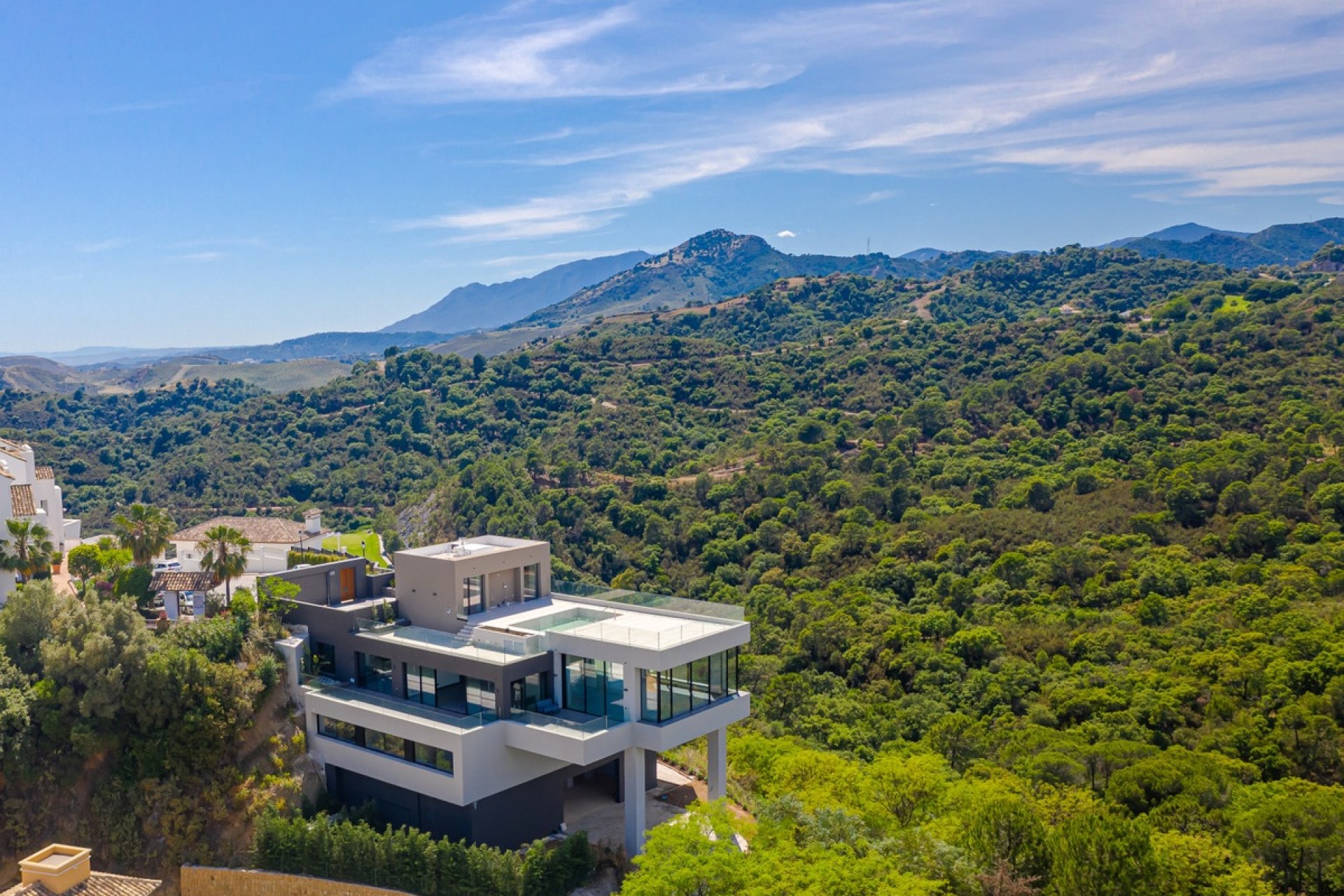 Resale - Villa - Benahavís - Los Arqueros